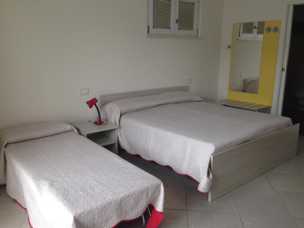דירות פסקיארה דל גארדה Casa Armonia מראה חיצוני תמונה
