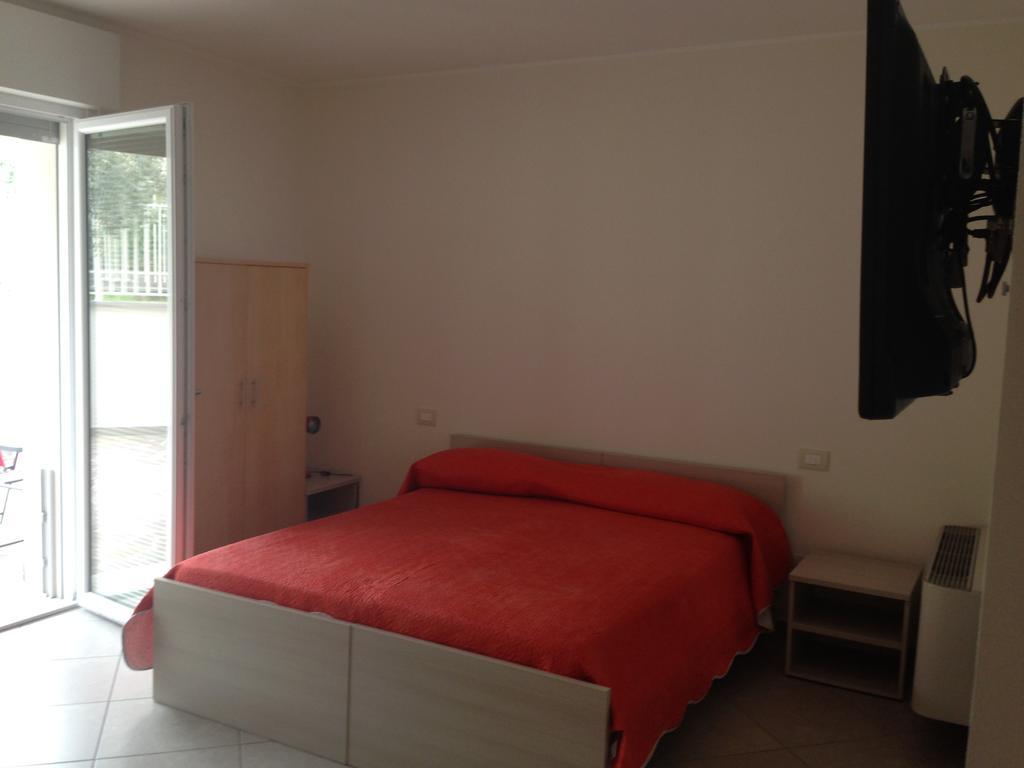דירות פסקיארה דל גארדה Casa Armonia מראה חיצוני תמונה