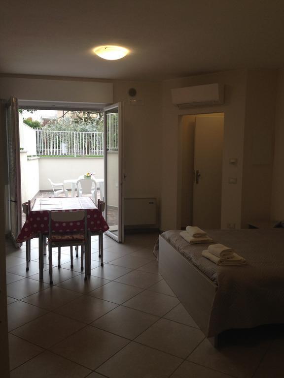 דירות פסקיארה דל גארדה Casa Armonia מראה חיצוני תמונה
