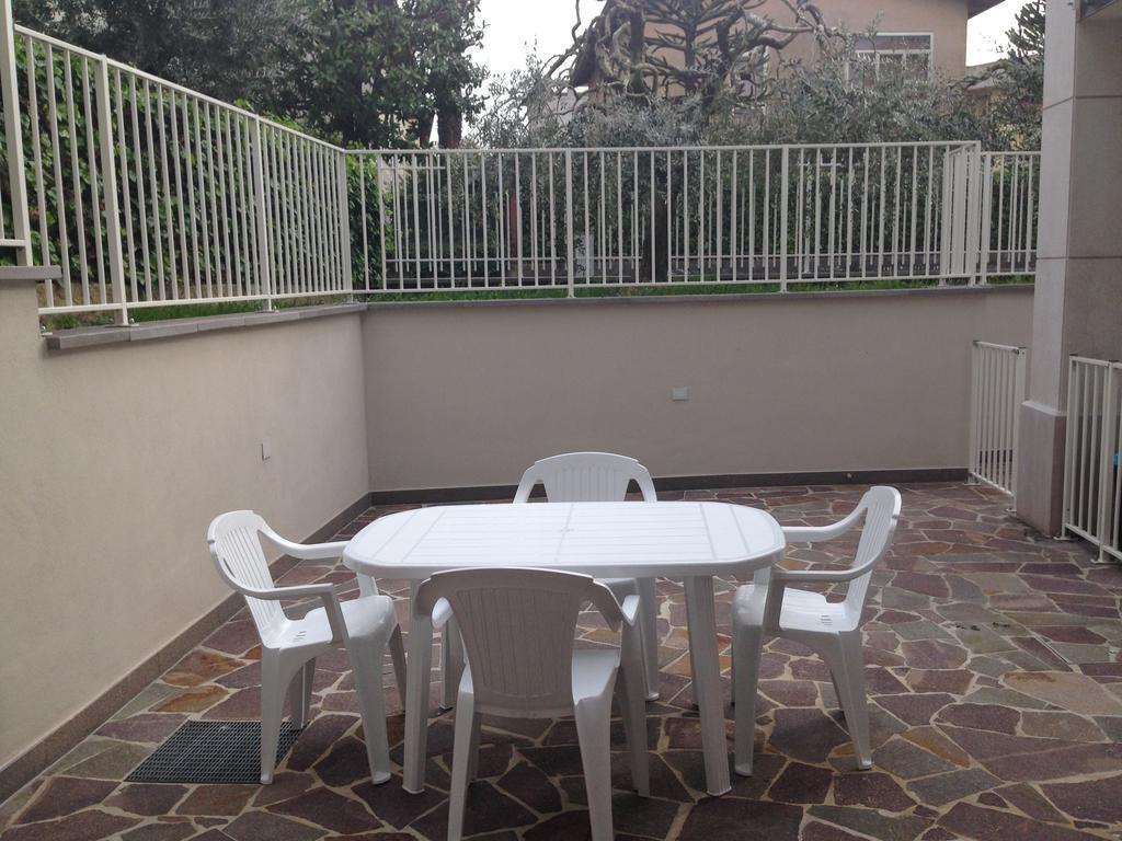 דירות פסקיארה דל גארדה Casa Armonia מראה חיצוני תמונה