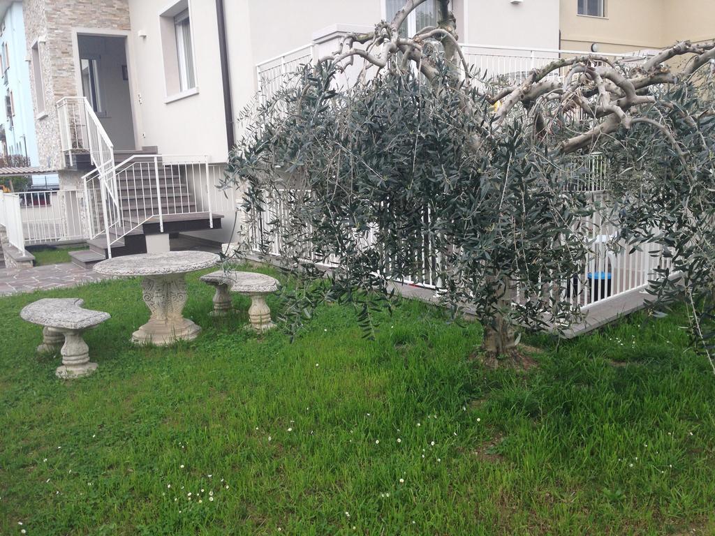 דירות פסקיארה דל גארדה Casa Armonia מראה חיצוני תמונה