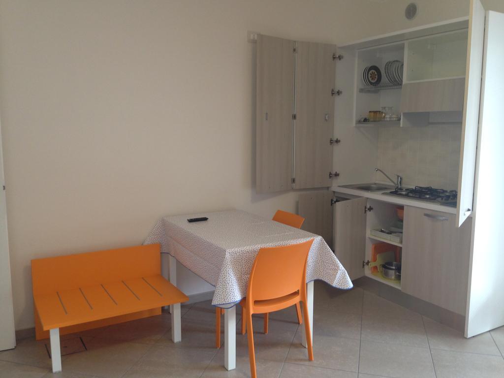דירות פסקיארה דל גארדה Casa Armonia מראה חיצוני תמונה